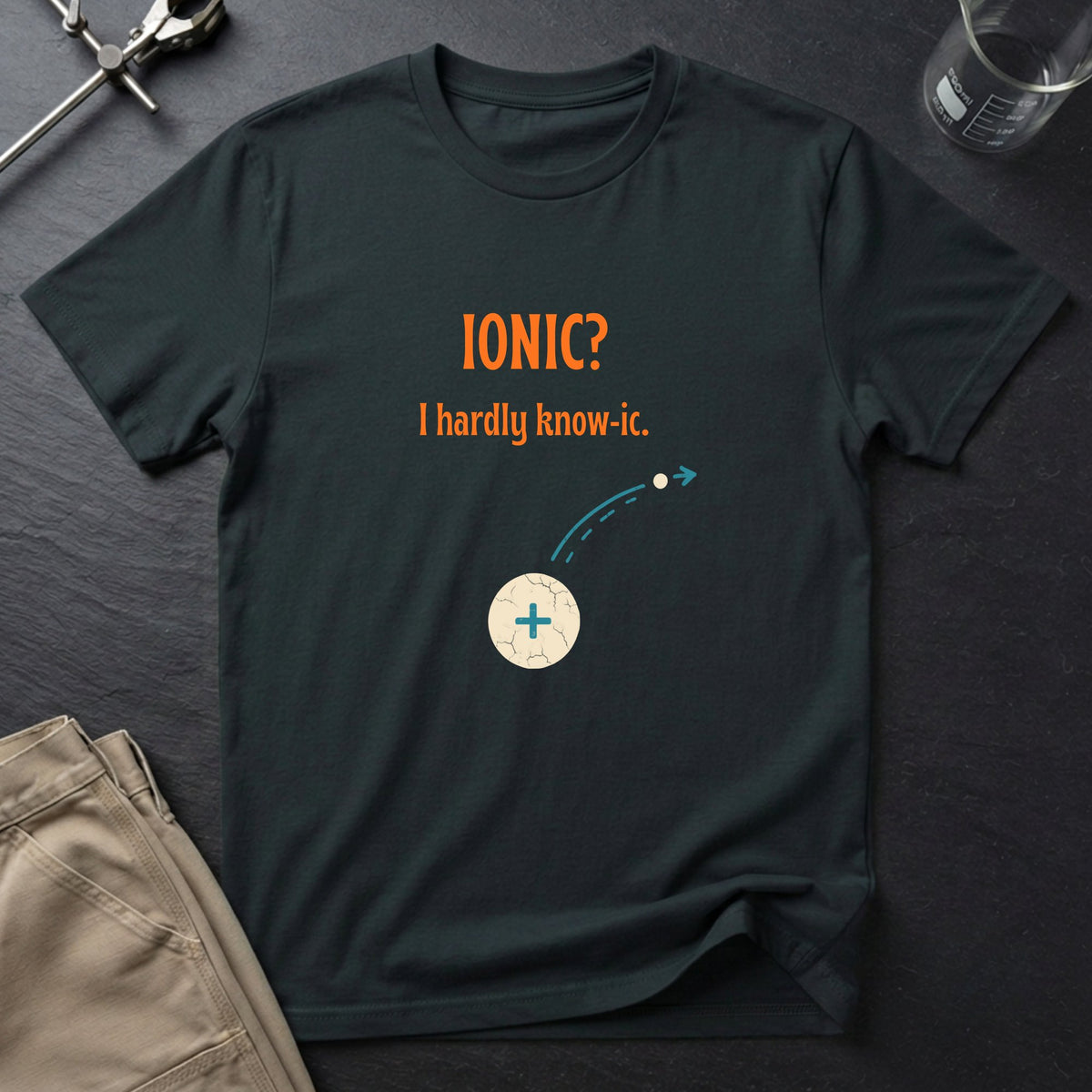 Hardly Know-ic -T-Shirt